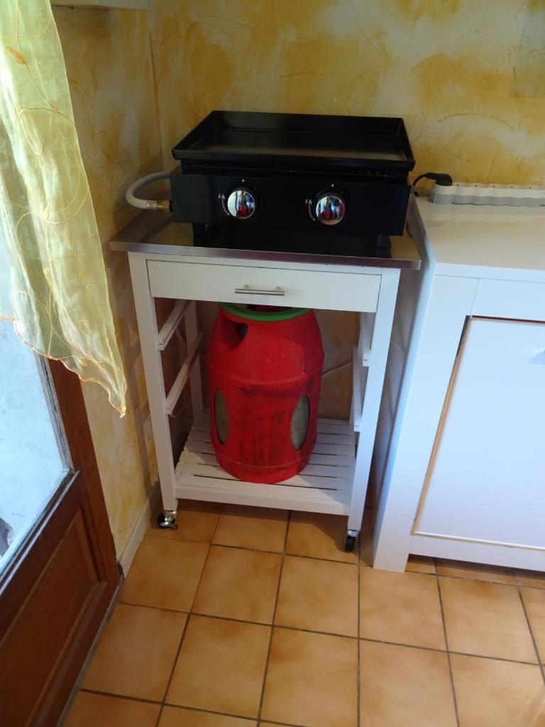 Apartment Port F2 Rdc 10 Metres, 25 M2, 5 Personnes *