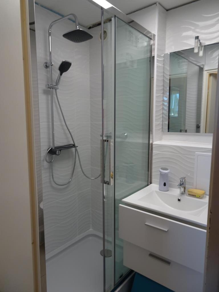 Port F2 Rdc 10 Metres, 25 M2, 5 Personnes Apartment Leucate