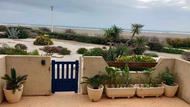 Port F2 Rdc 10 Metres, 25 M2, 5 Personnes